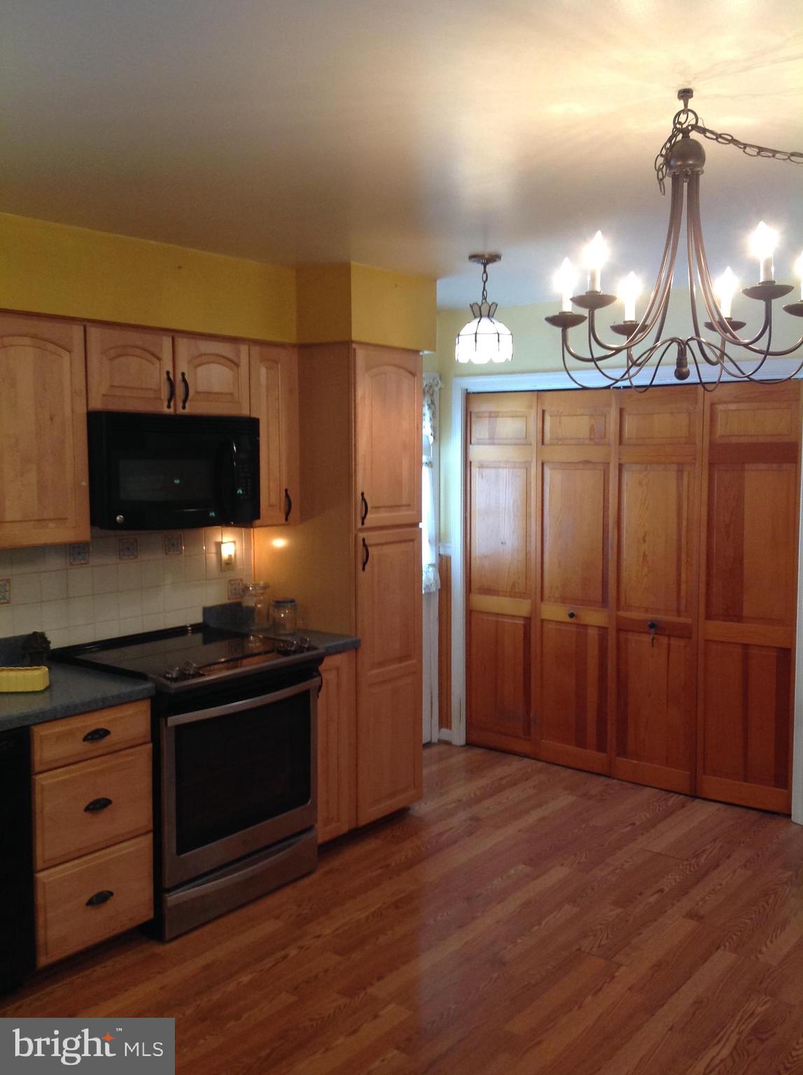 1763 South Valley Forge Road Lansdale, PA 19446 - Photo 3 of 23 Gallery Image 3