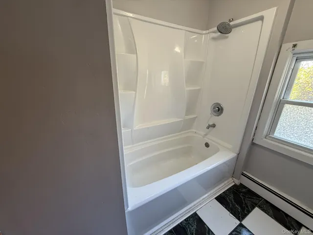 $665,000 | 2760 Locust Avenue, Ronkonkoma, NY 11779