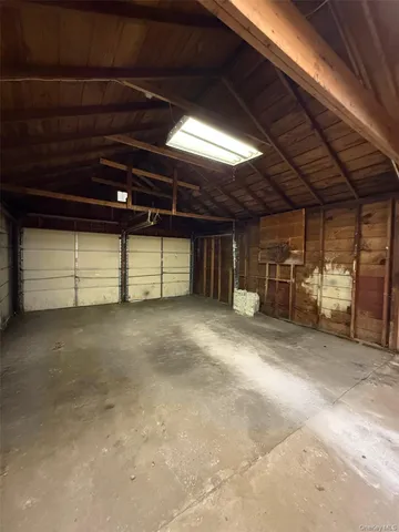 $665,000 | 2760 Locust Avenue, Ronkonkoma, NY 11779