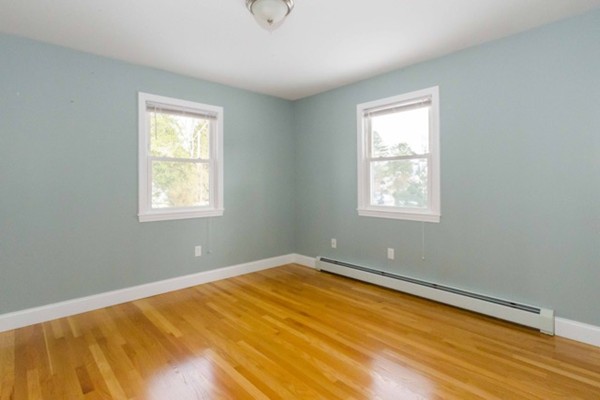 331 Mendall Road Acushnet, MA 02743 - Photo 16 of 27