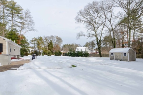 331 Mendall Road Acushnet, MA 02743 - Photo 7 of 27