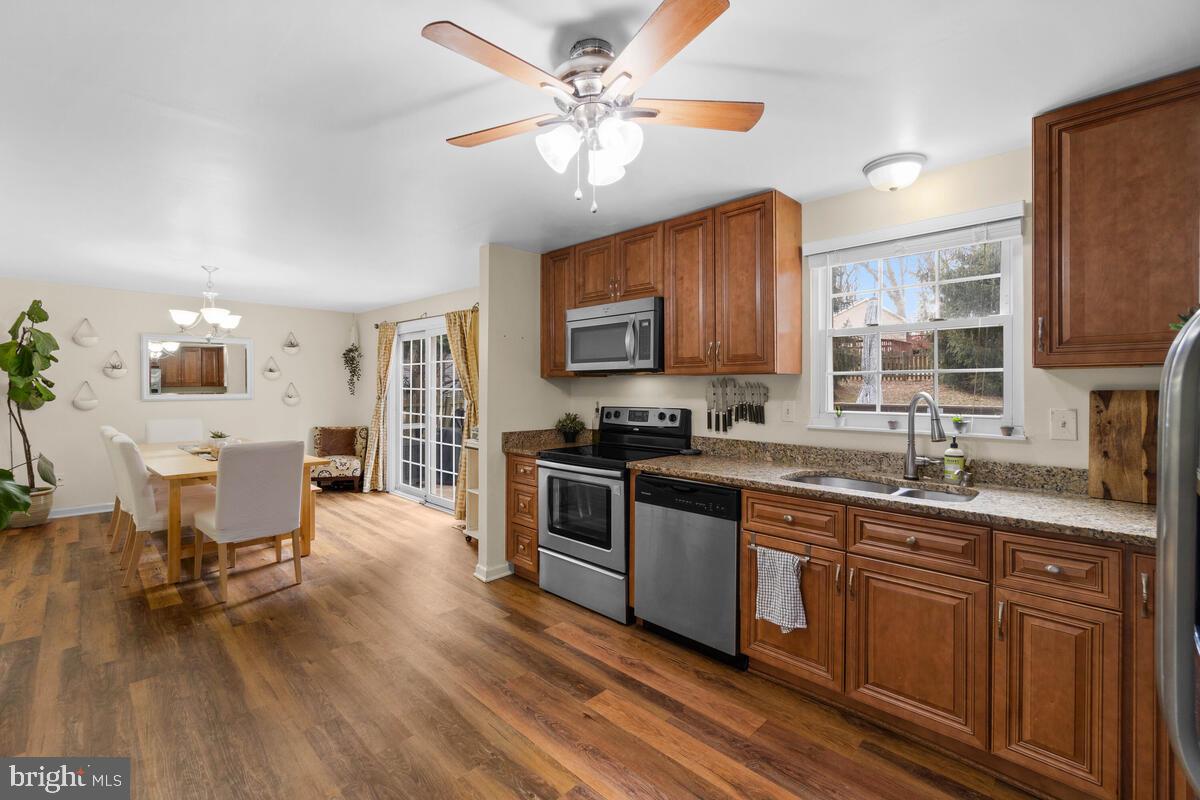 1237 Windmill Lane Silver Spring, MD 20905 - Photo 13 of 38