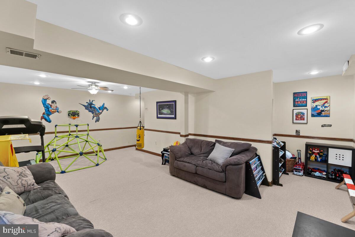 1237 Windmill Lane Silver Spring, MD 20905 - Photo 30 of 38