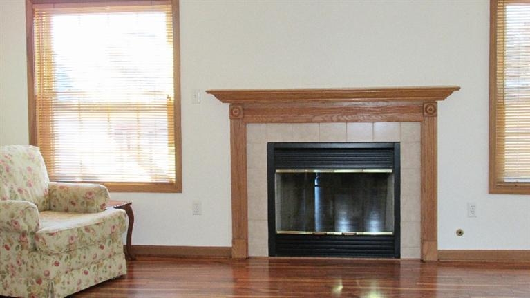 4575 East 104th Avenue Crown Point, IN 46307 - Photo 2 of 10 767x431