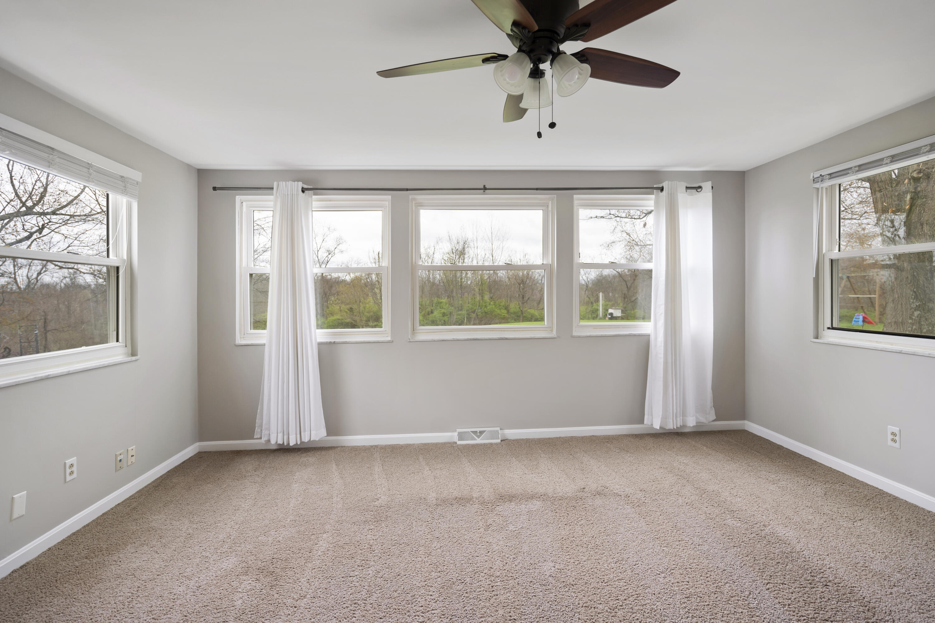 4878 Reidlin Road Taylor Mill, KY 41015 - Photo 11 of 29 Gallery Image 11
