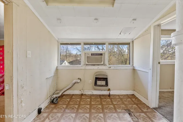 $200,000 | 1080 Baker Avenue, Knoxville, TN 37920