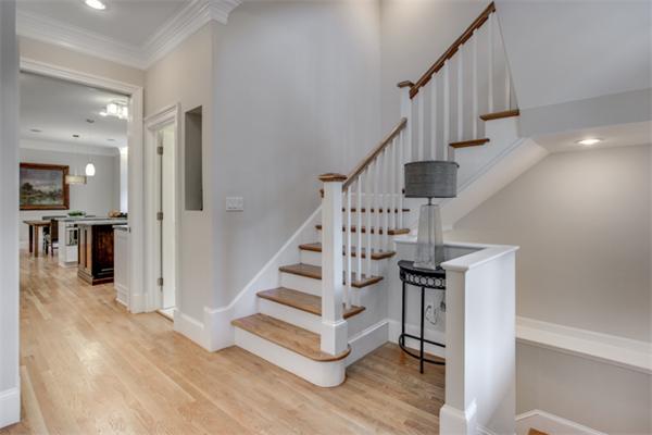62 Toxteth Street Brookline, MA 02446 - Photo 4 of 20 Gallery Image 4