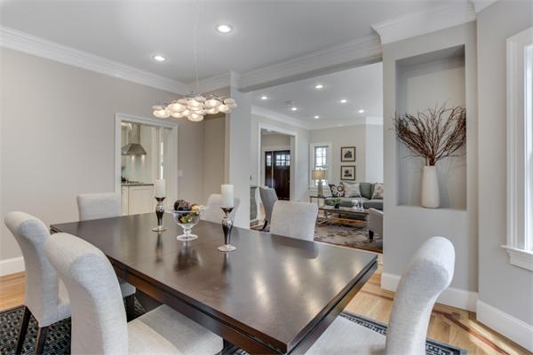 62 Toxteth Street Brookline, MA 02446 - Photo 5 of 20 Gallery Image 5