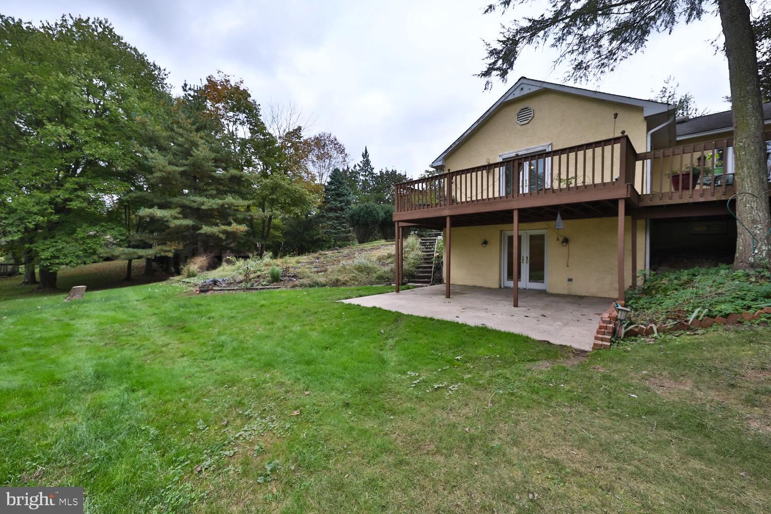 3710 Heaton Road Huntingdon Valley, PA 19006 - Photo 35 of 37 rear view