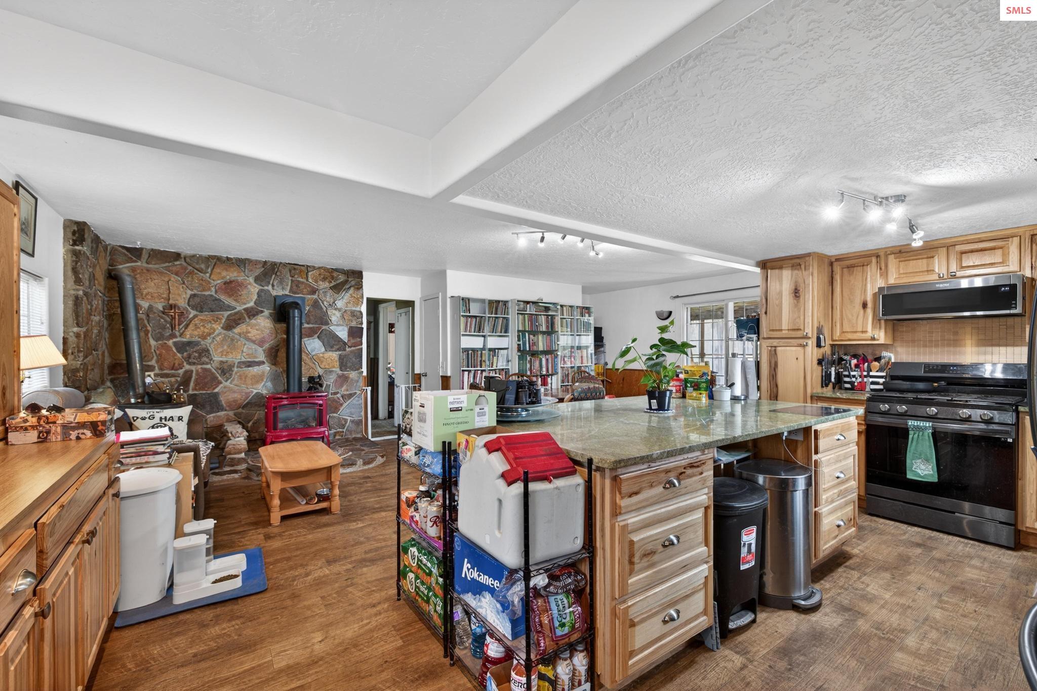 114 Bayview Road Athol, ID 83801 - Photo 9 of 85