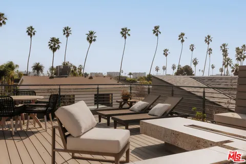 $4,490,000 | 838 California Avenue, Venice, CA 90291