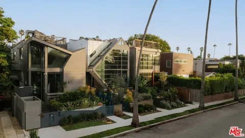 $4,490,000 | 838 California Avenue, Venice, CA 90291