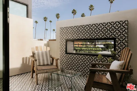 $4,490,000 | 838 California Avenue, Venice, CA 90291