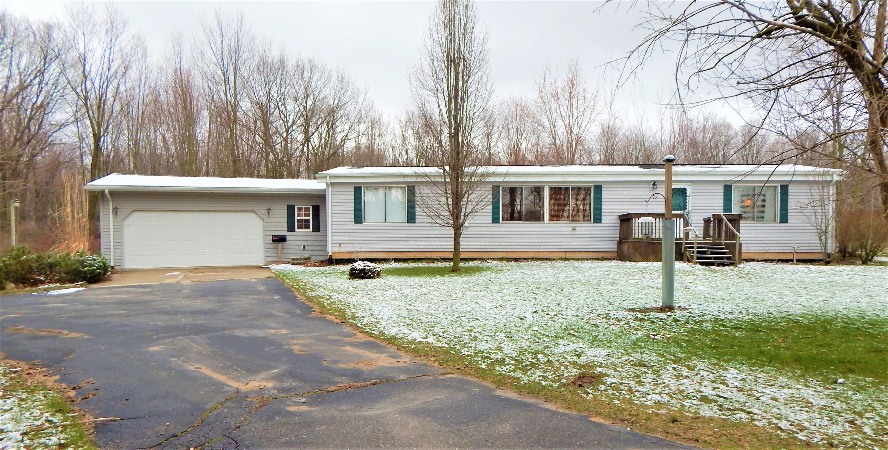 1232 East Station Road Sheridan, MI 48884 - Photo 1 of 38 DSCN0464