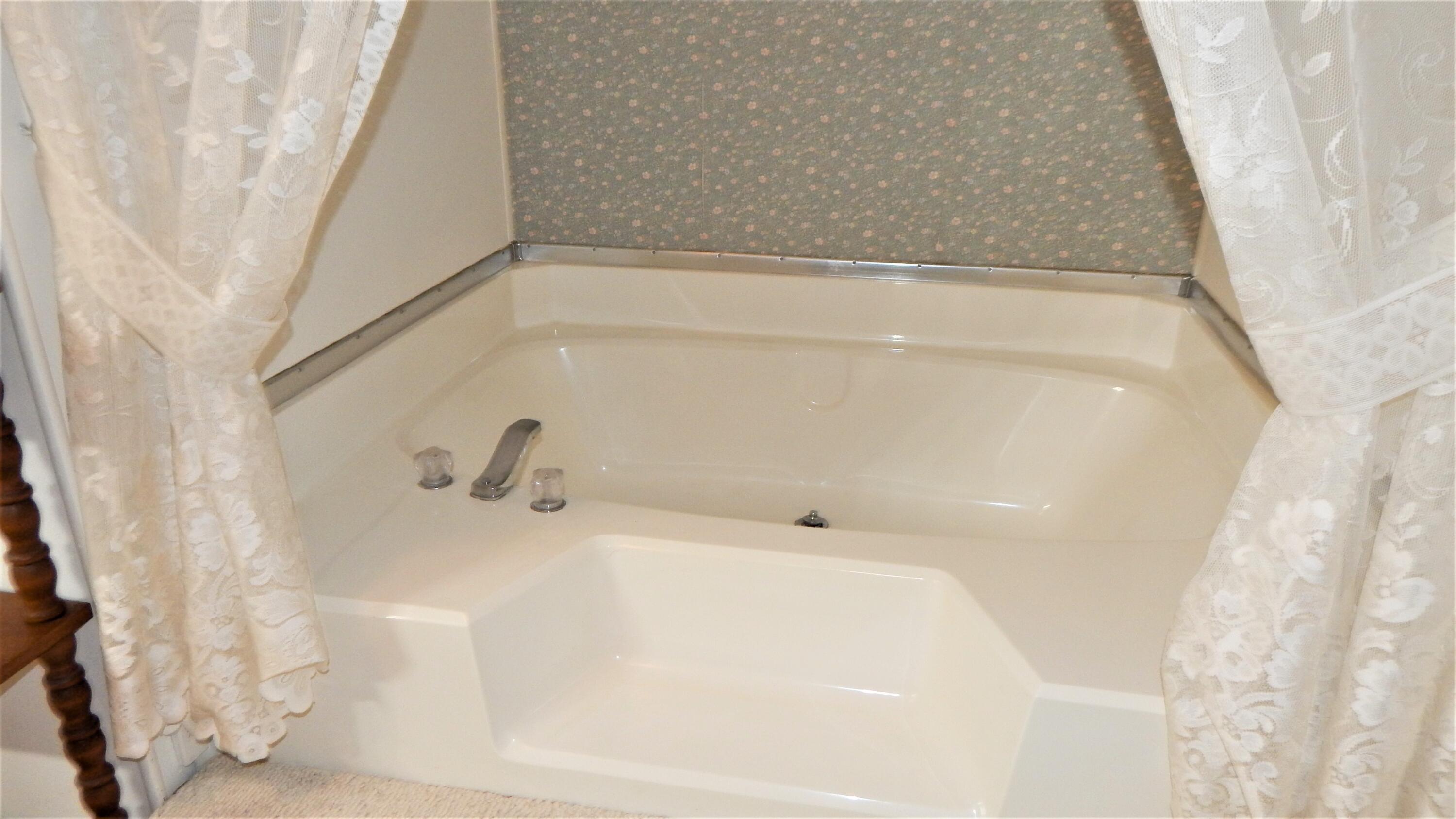1232 East Station Road Sheridan, MI 48884 - Photo 20 of 38 DSCN0487