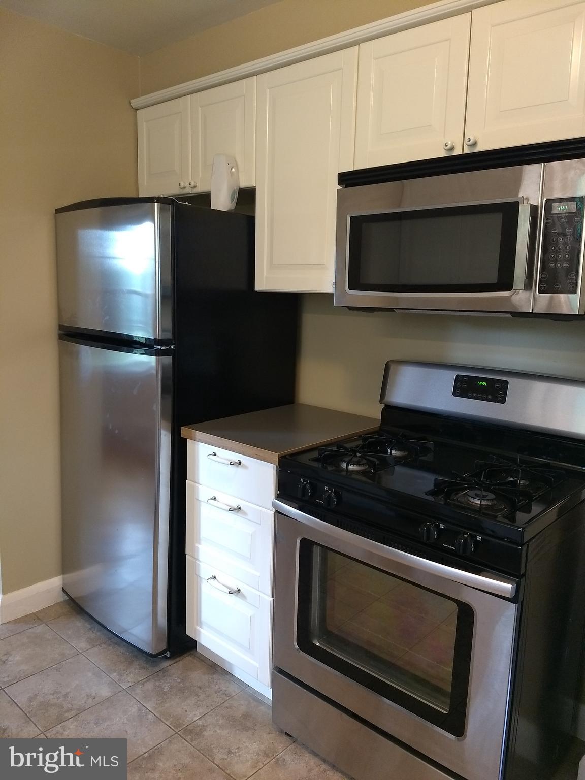 10207 Liberty Road Randallstown, MD 21133 - Photo 6 of 30 Kitchen
