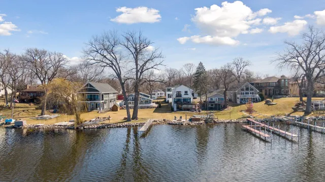 $999,900 | 1571 Blue Bird Lane, Mound, MN 55364