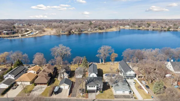 $979,900 | 1571 Blue Bird Lane, Mound, MN 55364