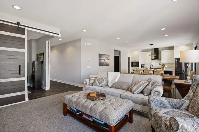 $999,900 | 1571 Blue Bird Lane, Mound, MN 55364