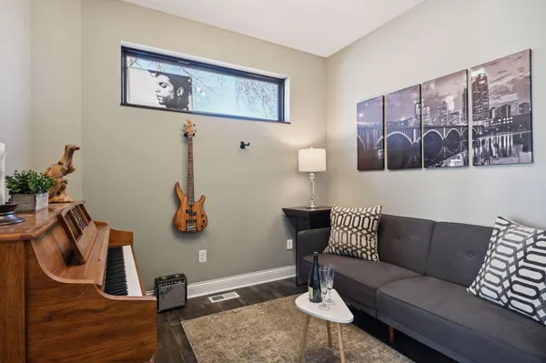 $979,900 | 1571 Blue Bird Lane, Mound, MN 55364