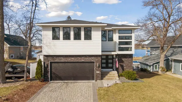 $1,069,900 | 1571 Blue Bird Lane, Mound, MN 55364