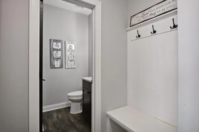 $1,069,900 | 1571 Blue Bird Lane, Mound, MN 55364