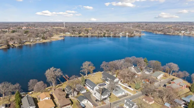 $1,069,900 | 1571 Blue Bird Lane, Mound, MN 55364