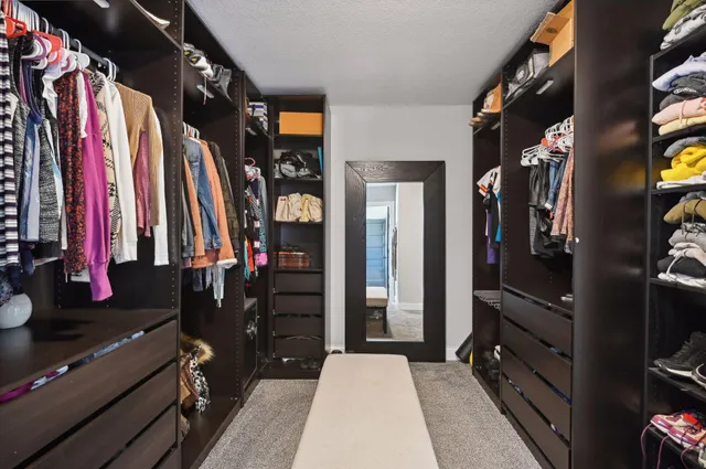 $1,069,900 | 1571 Blue Bird Lane, Mound, MN 55364