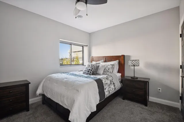 $1,069,900 | 1571 Blue Bird Lane, Mound, MN 55364