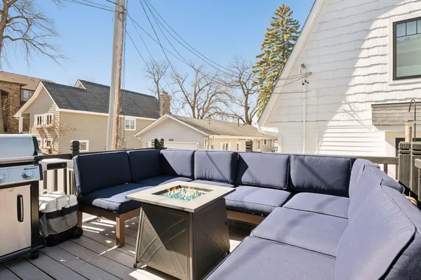 $979,900 | 1571 Blue Bird Lane, Mound, MN 55364