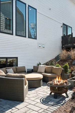 $979,900 | 1571 Blue Bird Lane, Mound, MN 55364