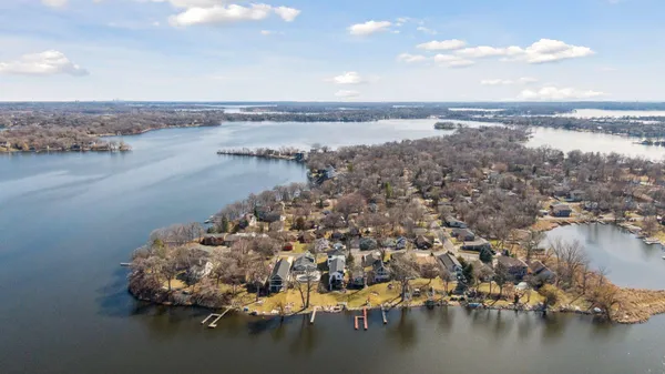 $979,900 | 1571 Blue Bird Lane, Mound, MN 55364