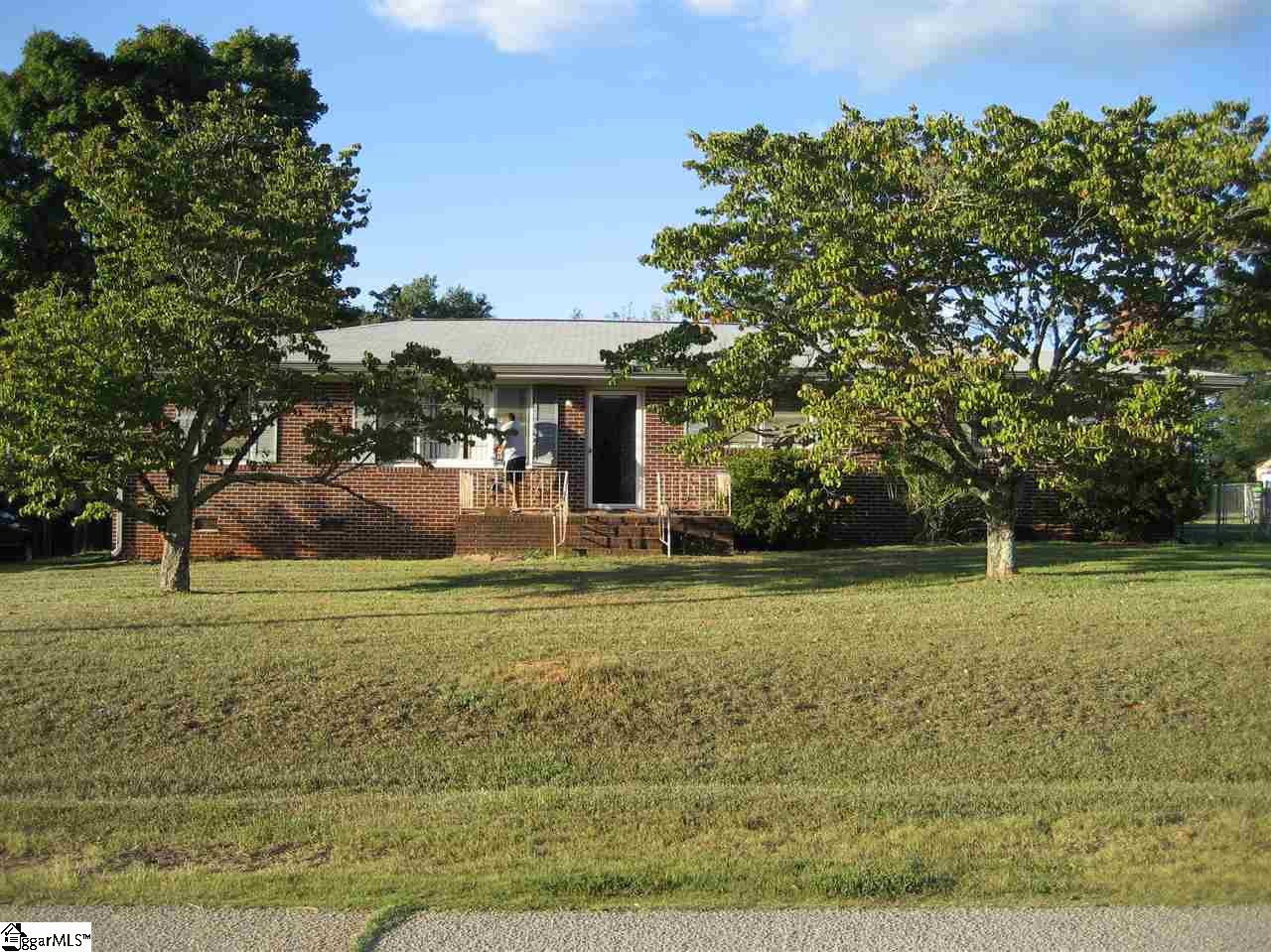 20 State Rd S-23-802 Greenville, SC 29611 - Photo 1 of 11 Gallery Image 1