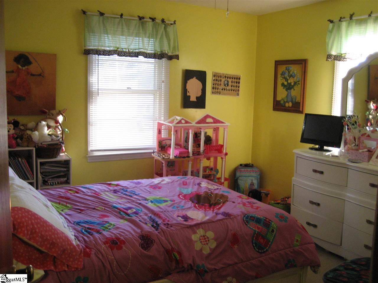 20 State Rd S-23-802 Greenville, SC 29611 - Photo 7 of 11 Gallery Image 7