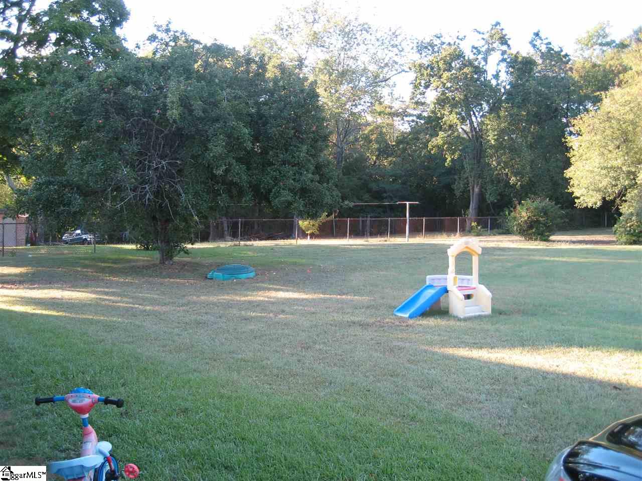 20 State Rd S-23-802 Greenville, SC 29611 - Photo 10 of 11 Gallery Image 10