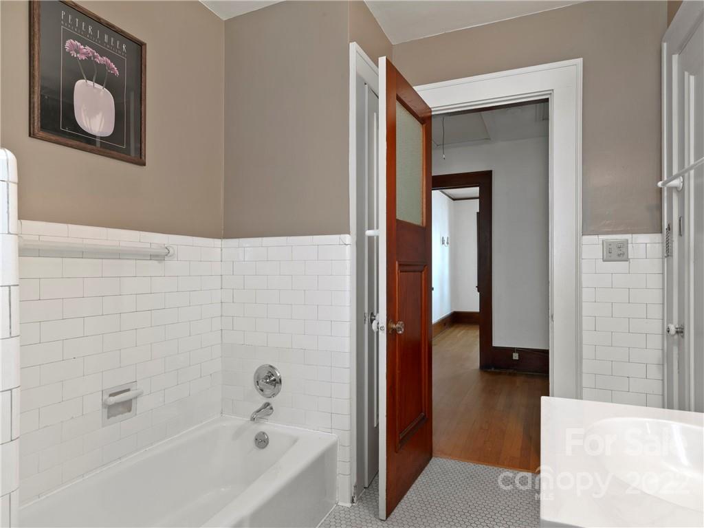 26 Hampstead Road Asheville, NC 28804 - Photo 36 of 45 Gallery Image 36
