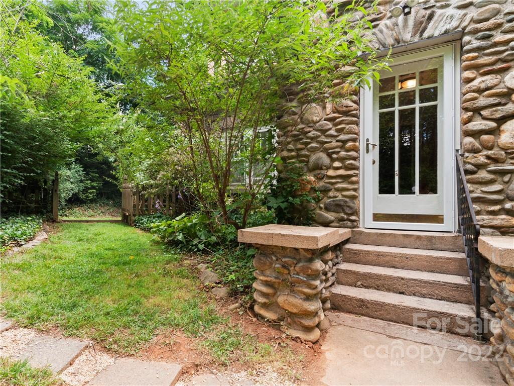 26 Hampstead Road Asheville, NC 28804 - Photo 41 of 45 Gallery Image 41
