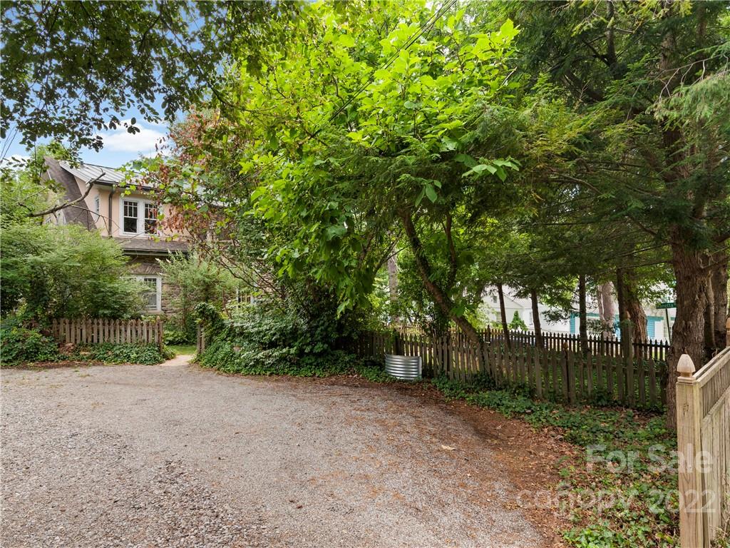 26 Hampstead Road Asheville, NC 28804 - Photo 45 of 45 Gallery Image 45