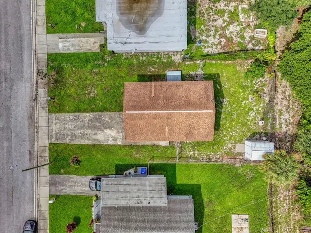 $285,000 | 1332 West 33rd Street, Riviera Beach, FL 33404