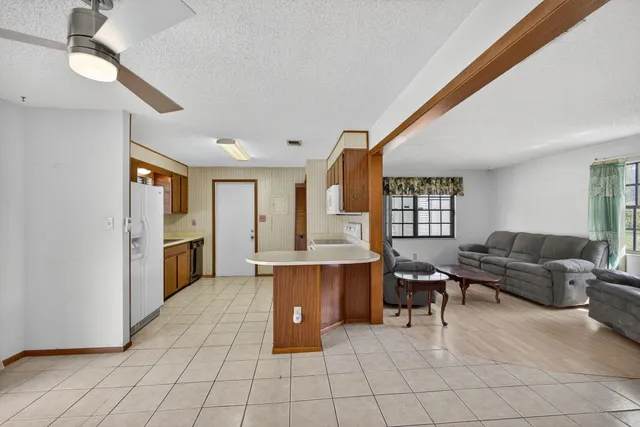 $275,000 | 1332 West 33rd Street, Riviera Beach, FL 33404