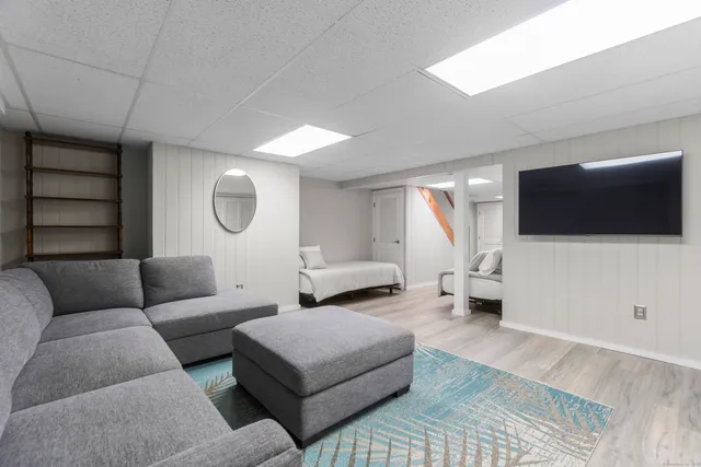 $735,000 | 100 Dudley Avenue, Unit D20, Old Saybrook, CT 06475