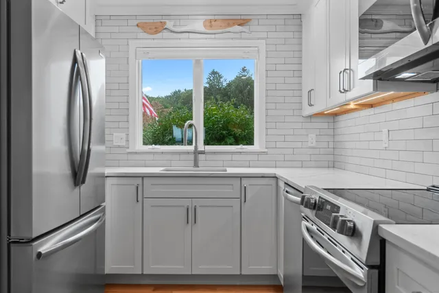 $735,000 | 100 Dudley Avenue, Unit D20, Old Saybrook, CT 06475