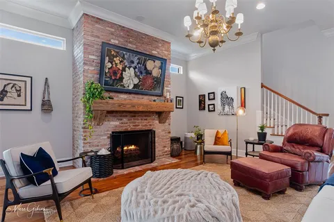$925,000 | 211 Hollybrook Drive, Shreveport, LA 71106