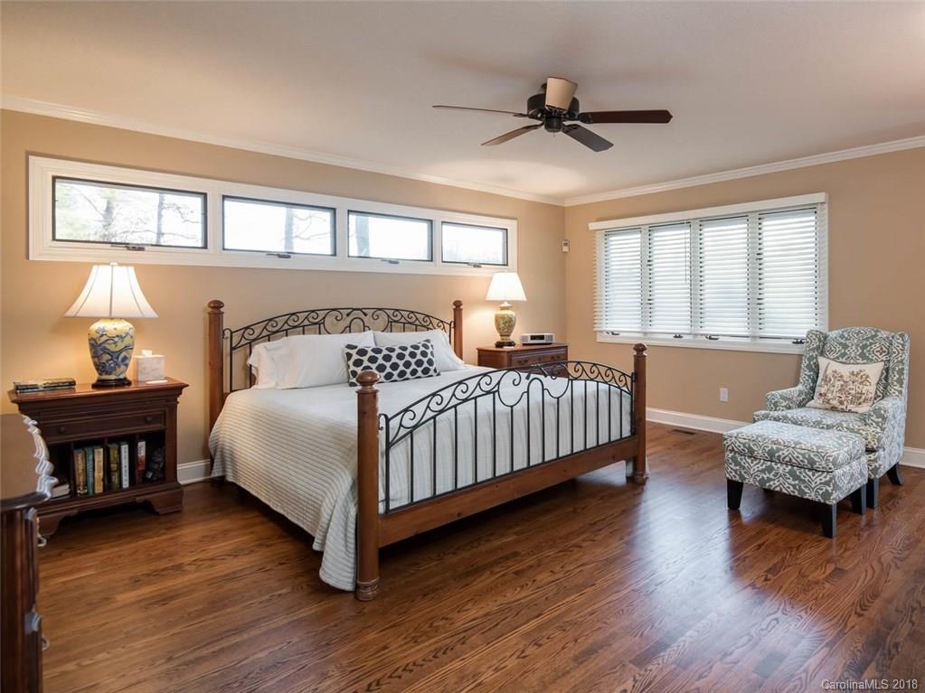 301 Cove Loop Road, Unit 6 05 Hendersonville, NC 28739 - Photo 14 of 30 Gallery Image 14