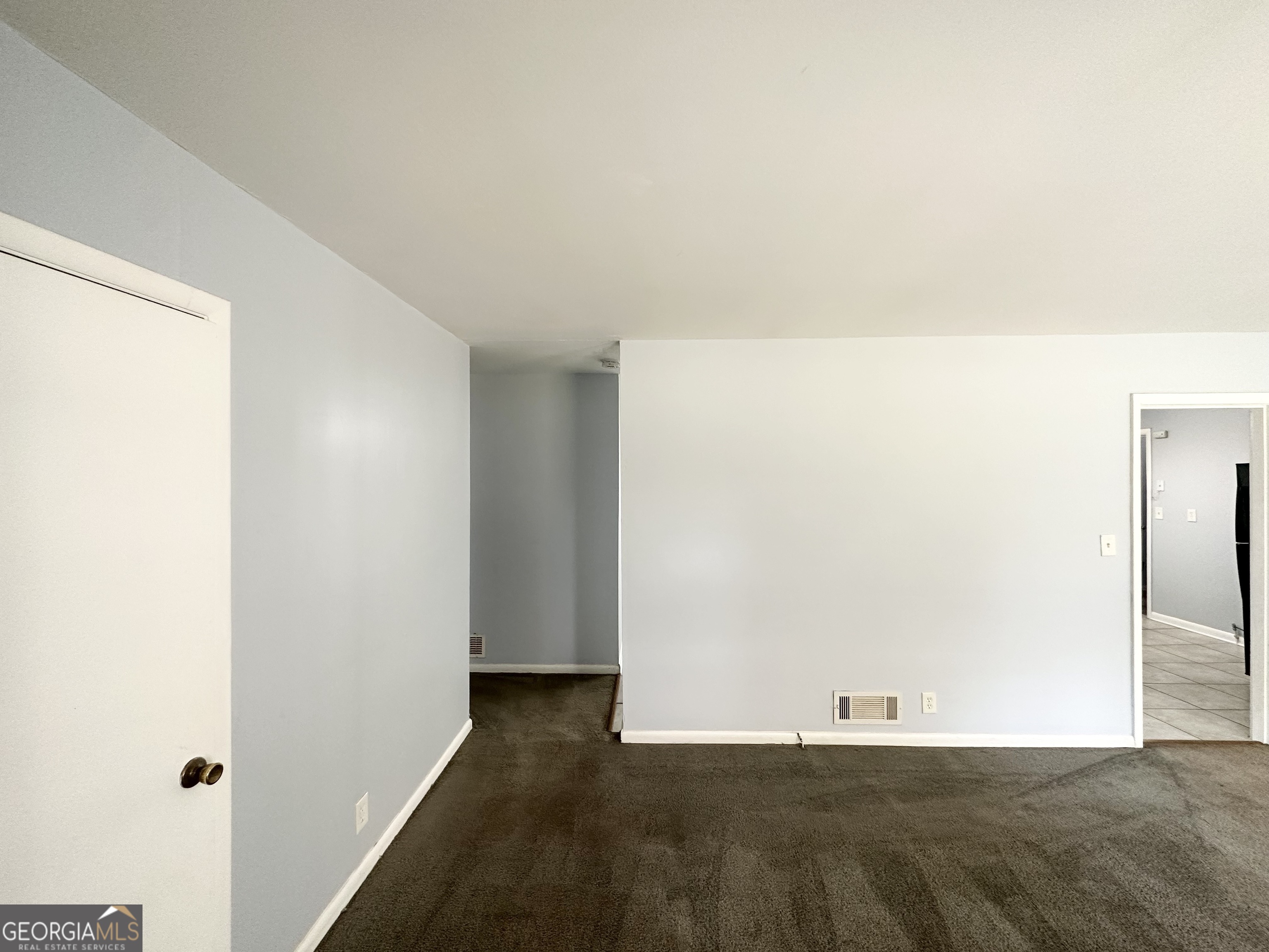 2087 John Wesley Court Decatur, GA 30035 - Photo 2 of 20