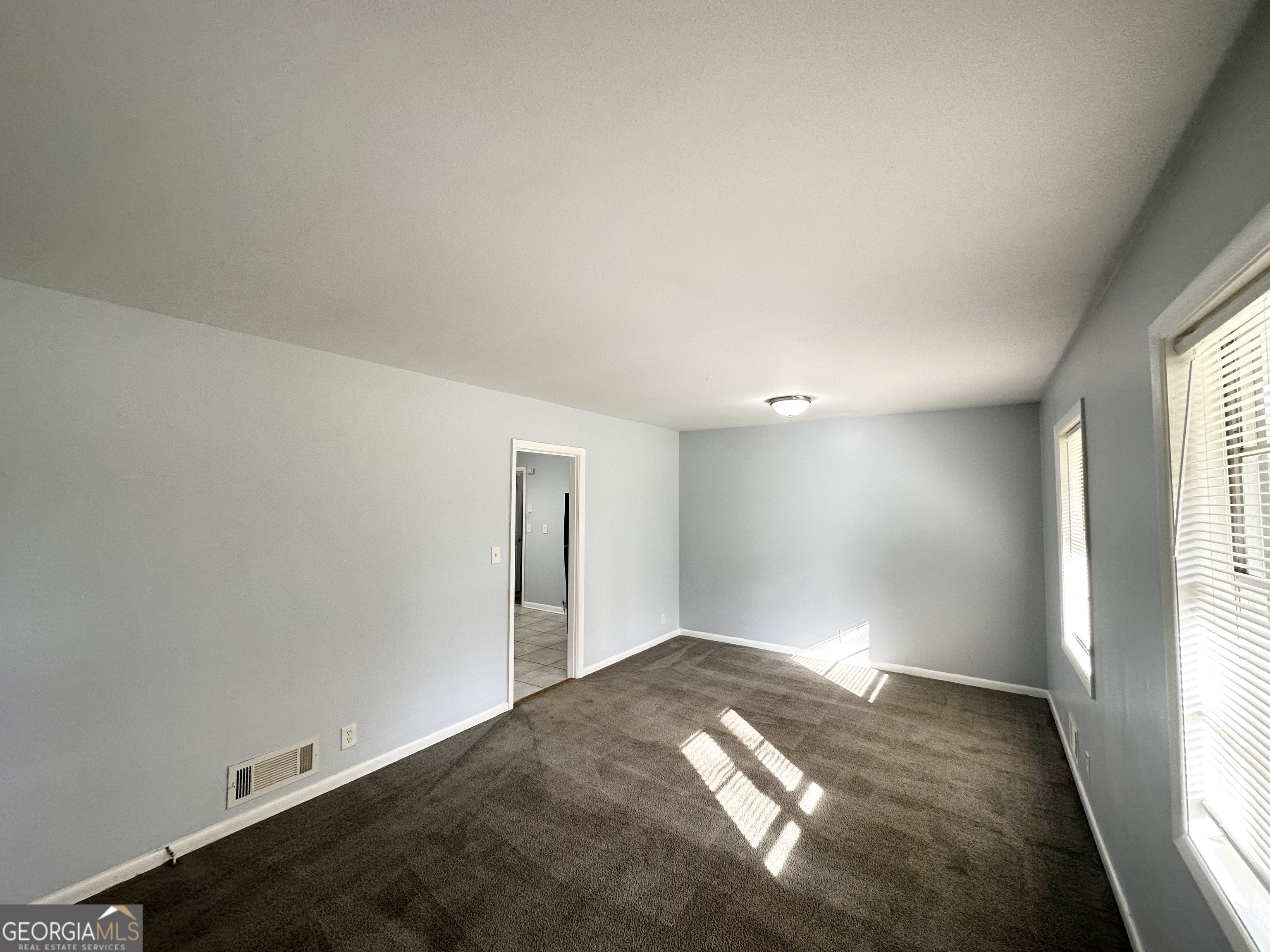 2087 John Wesley Court Decatur, GA 30035 - Photo 3 of 20