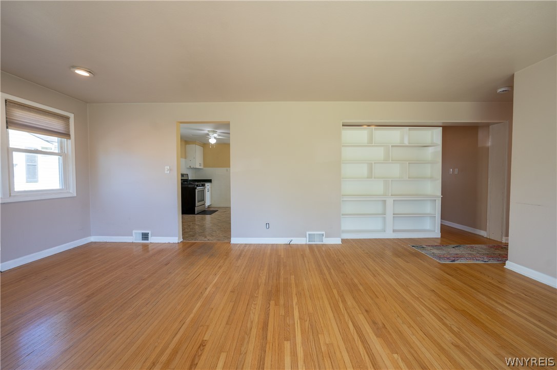 177 Bennington Road Amherst, NY 14226 - Photo 8 of 45