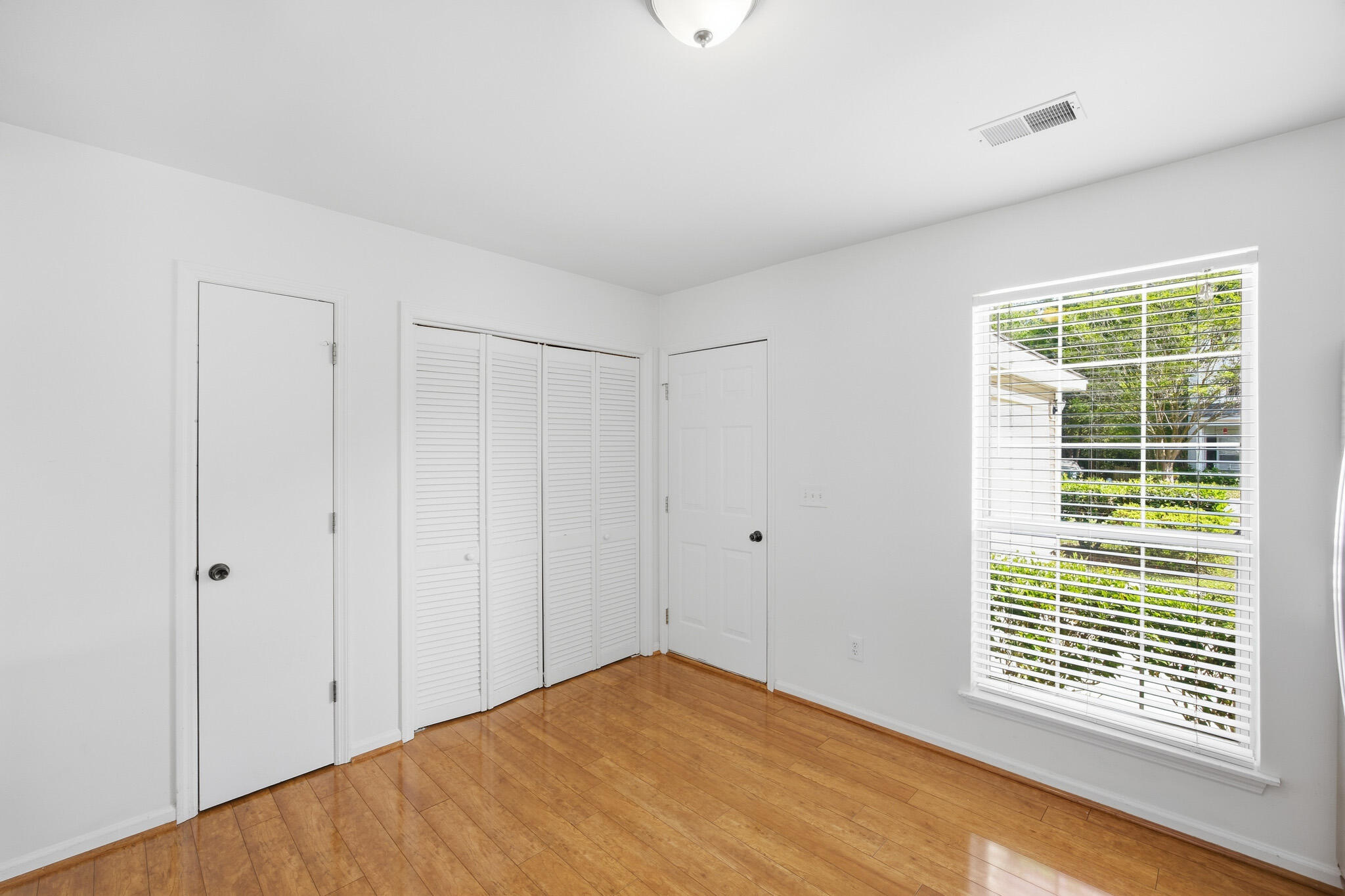 1929 Treebark Drive Charleston, SC 29414 - Photo 13 of 28 13-1929_013