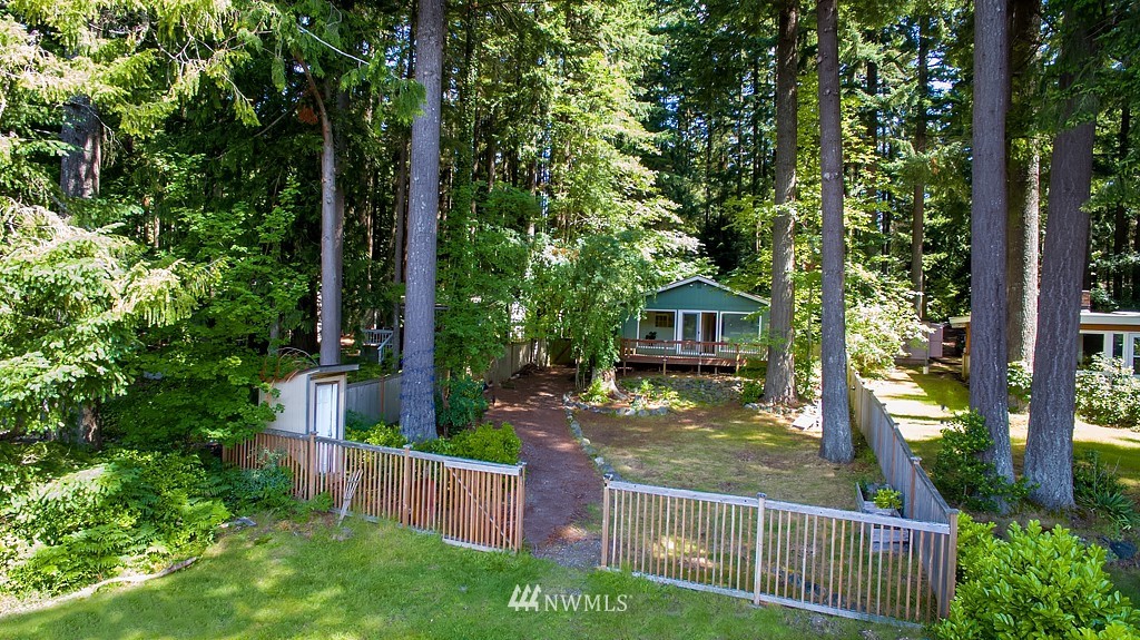 7335 Lake Alice Road Southeast Fall City, WA 98024 - Photo 1 of 25 Gallery Image 1
