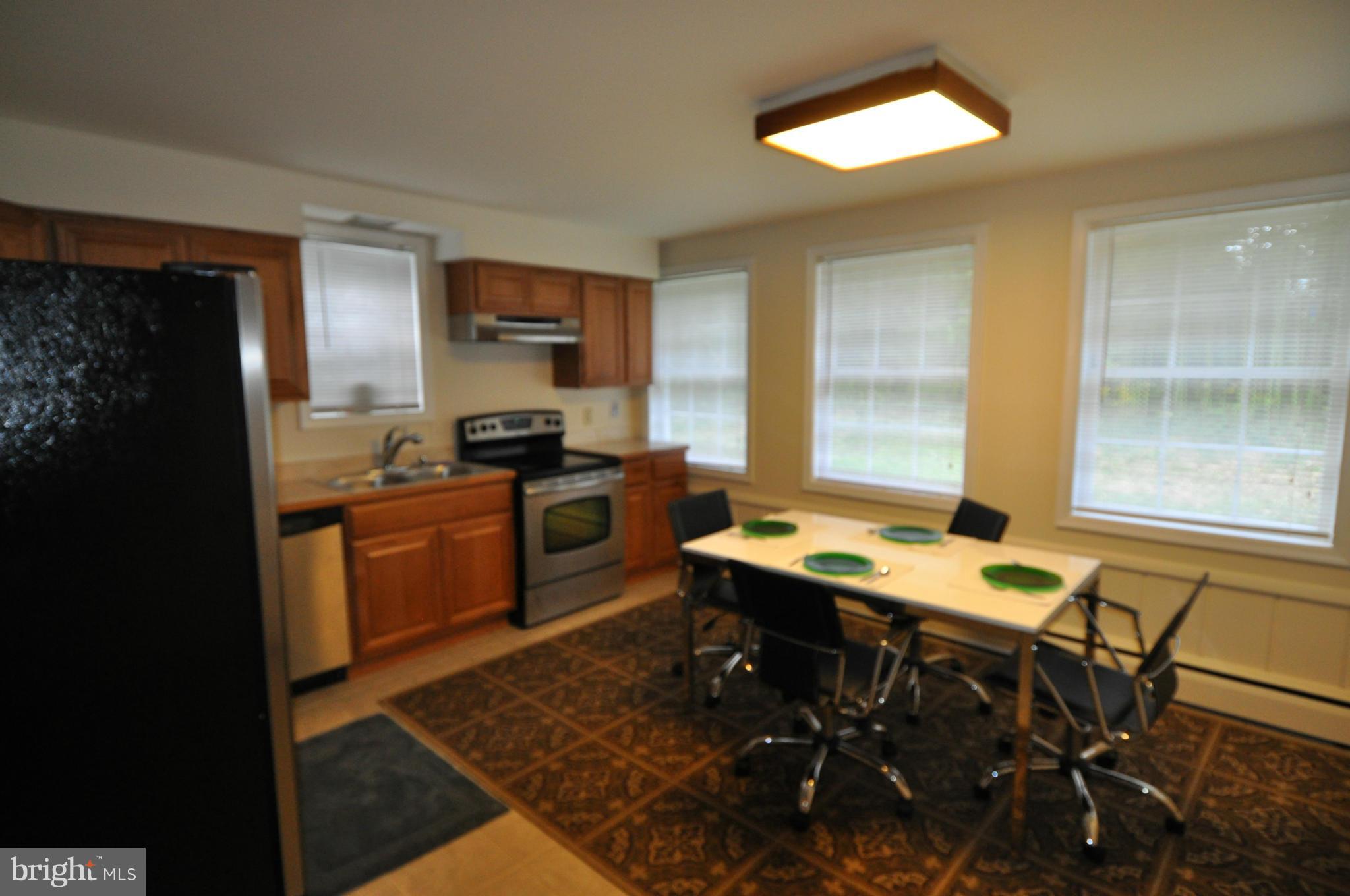 12111 Veirs Mill Road Silver Spring, MD 20906 - Photo 3 of 15 Kitchen